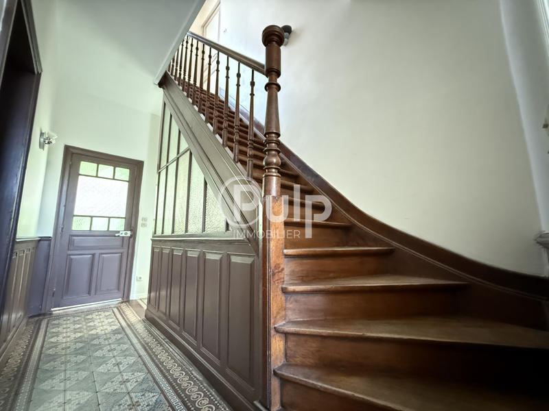 Maison bourgeoise - 241 m² - 10 pièces