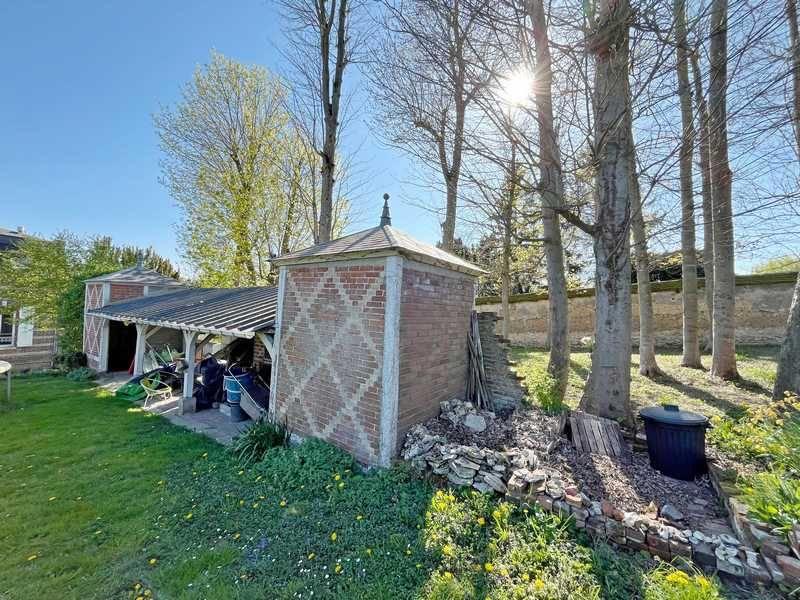 Maison - 193 m² - 7 pièces