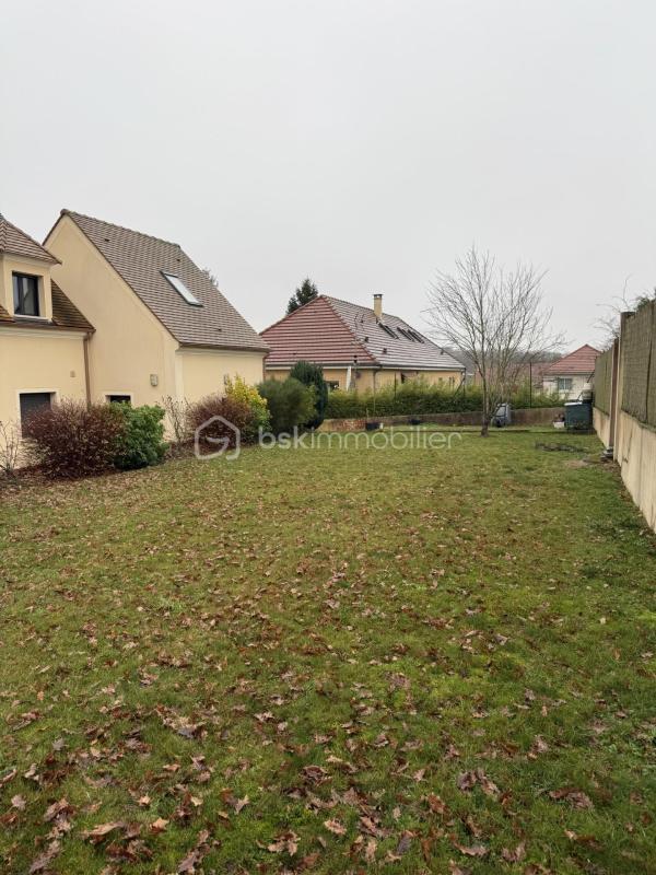 Maison - 210 m² - 9 pièces