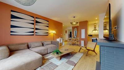 Appartement - 85 m² - 5 pièces