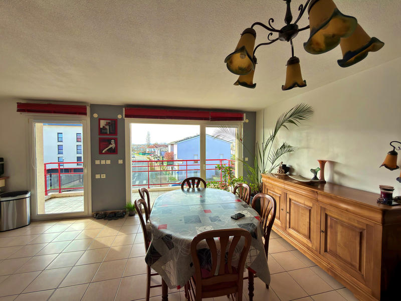 Appartement - 70 m² - 3 pièces