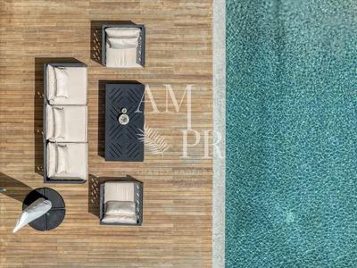 Villa - 247 m² - 6 pièces