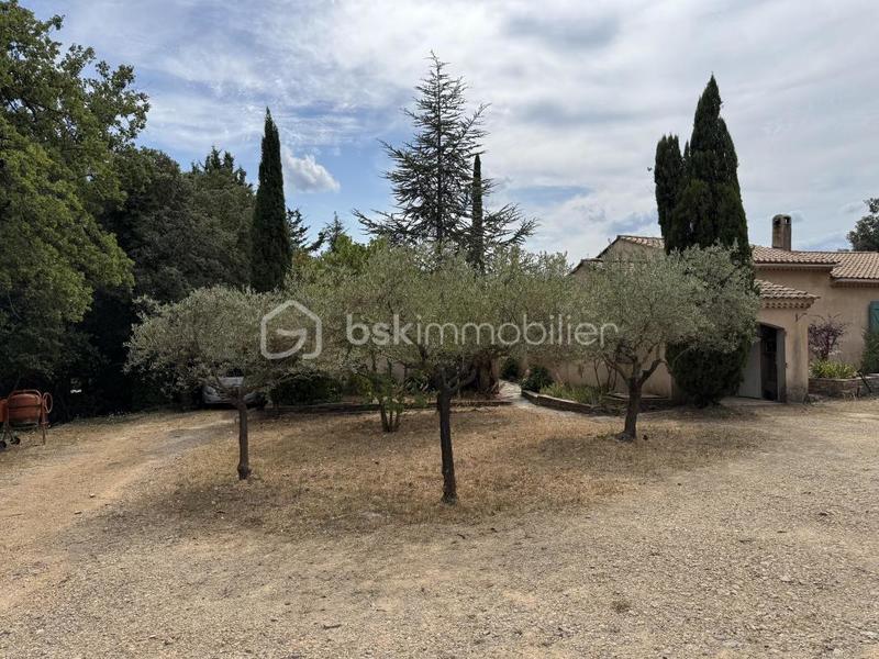 Maison - 169 m² - 6 pièces