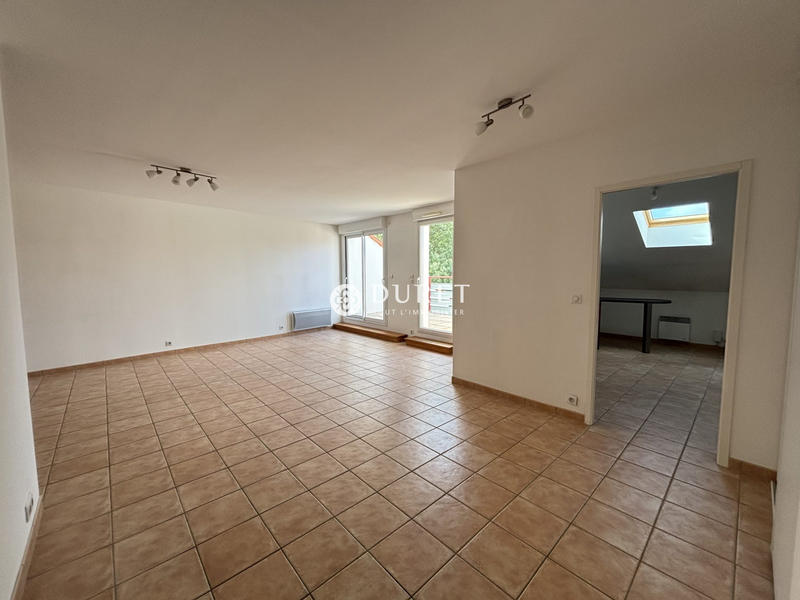 Appartement - 80 m² - 4 pièces