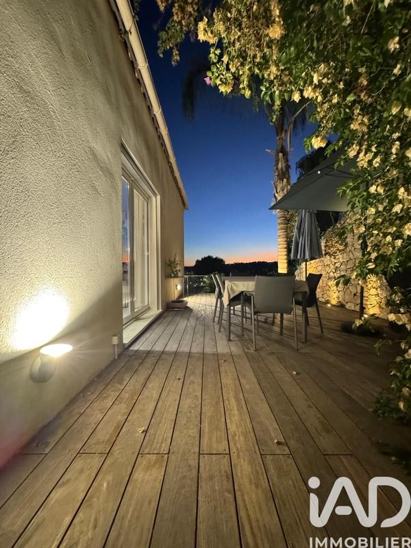 Maison de maîtres - 181 m² - 6 pièces