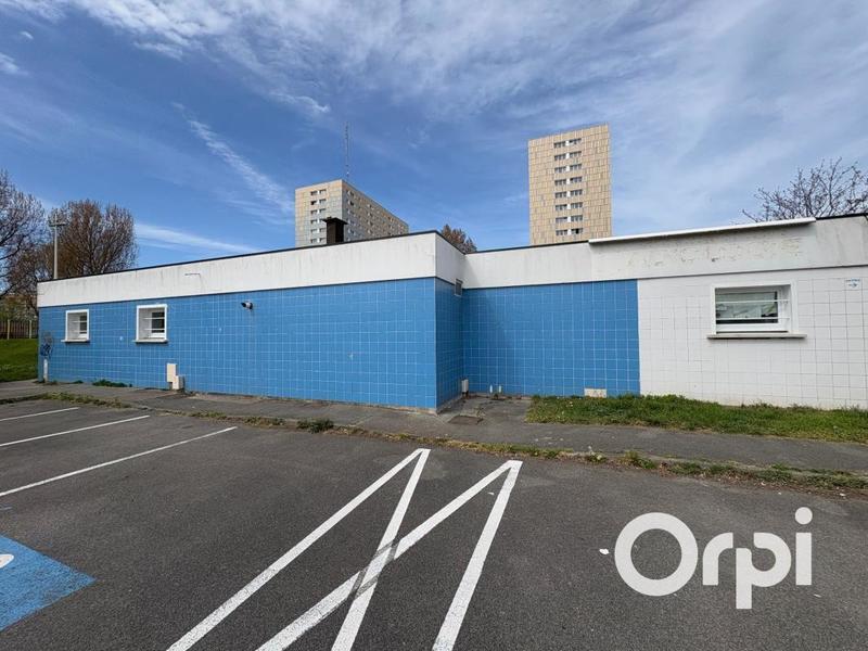 Immeuble - 213 m² - 1 pièce