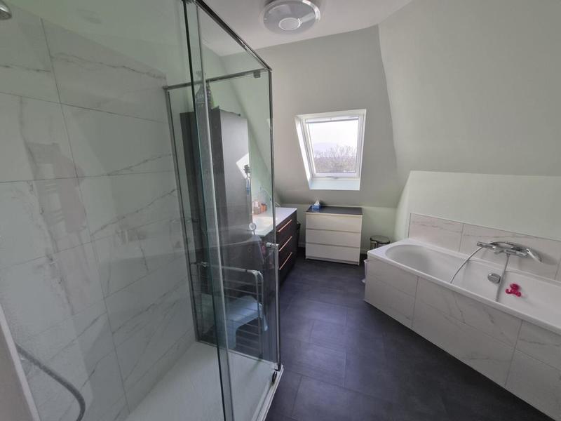 Maison - 151 m² - 7 pièces