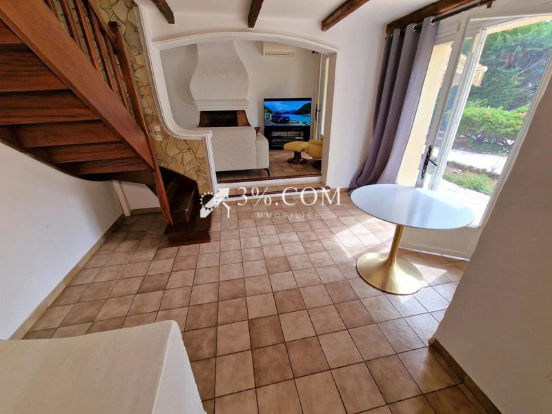 Villa - 96 m² - 5 pièces