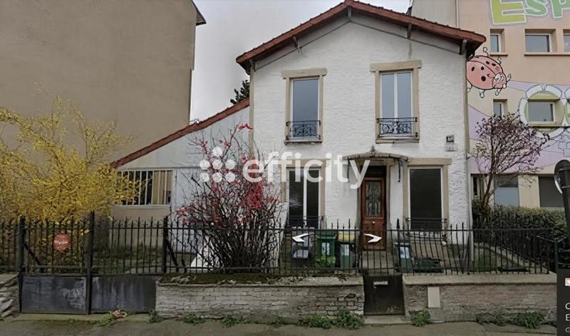 Maison - 80 m² - 4 pièces