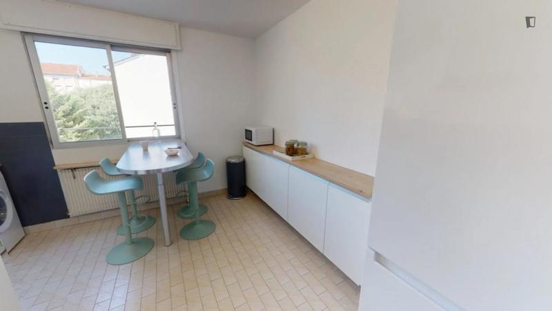 Chambre - 10 m² - 4 pièces