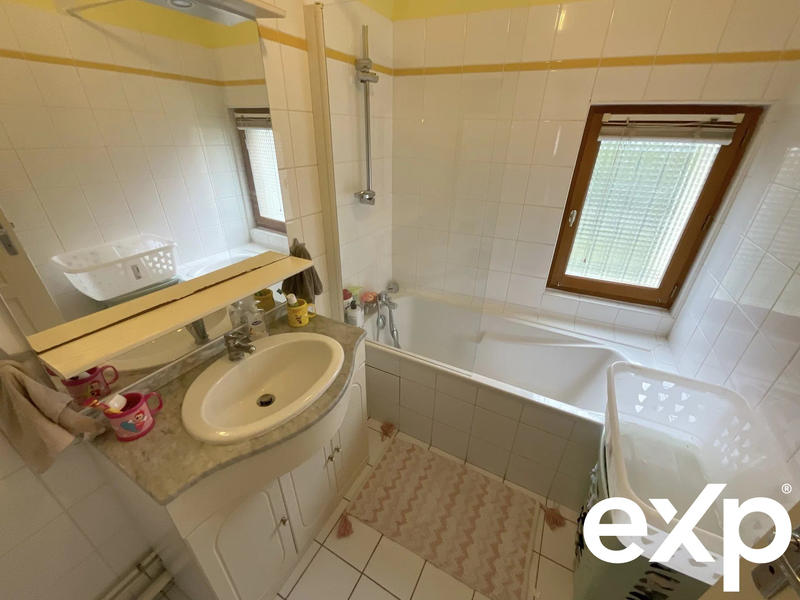 Maison - 103 m² - 6 pièces