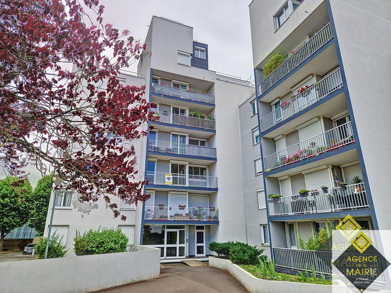 Appartement - 89 m² - 4 pièces