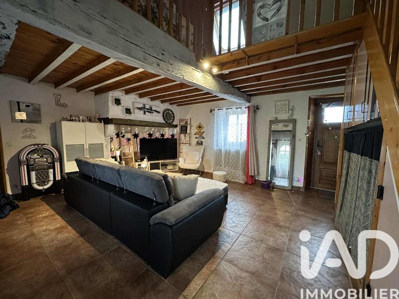 Maison - 90 m² - 3 pièces