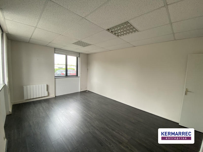 Bureau - 60 m²