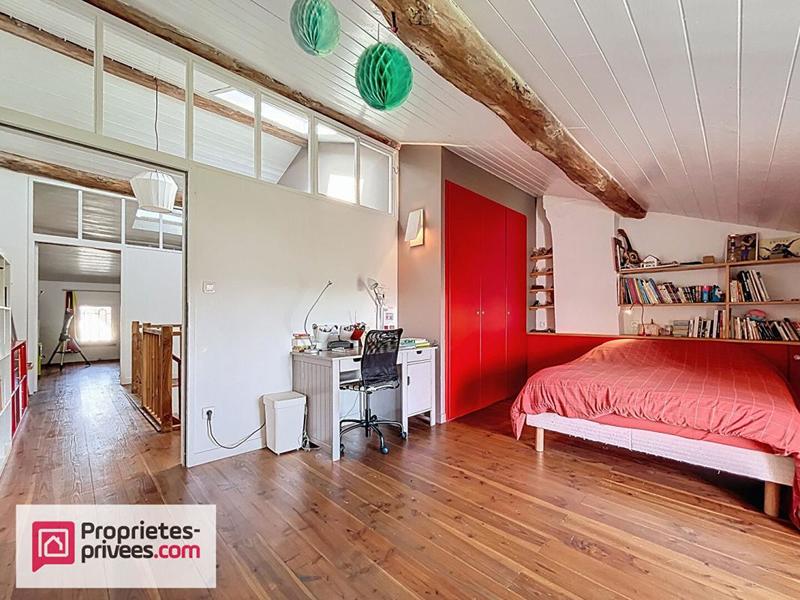 Maison - 206 m² - 6 pièces