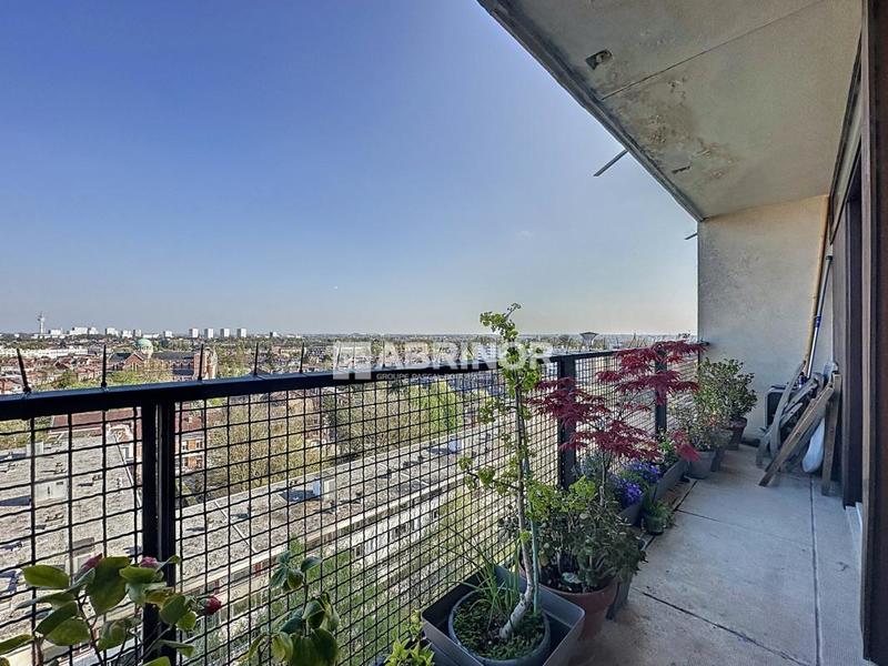 Appartement - 131 m² - 6 pièces