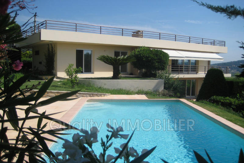 Villa - 180 m² - 6 pièces