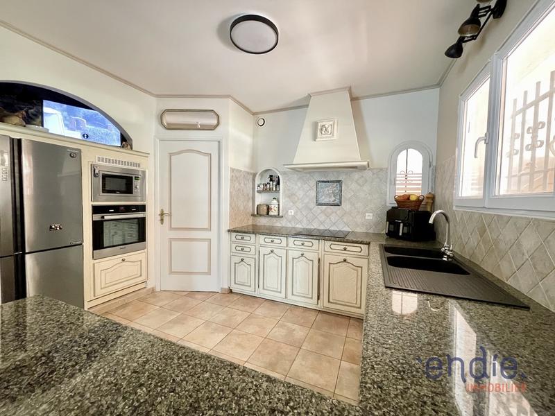 Maison - 169 m² - 5 pièces