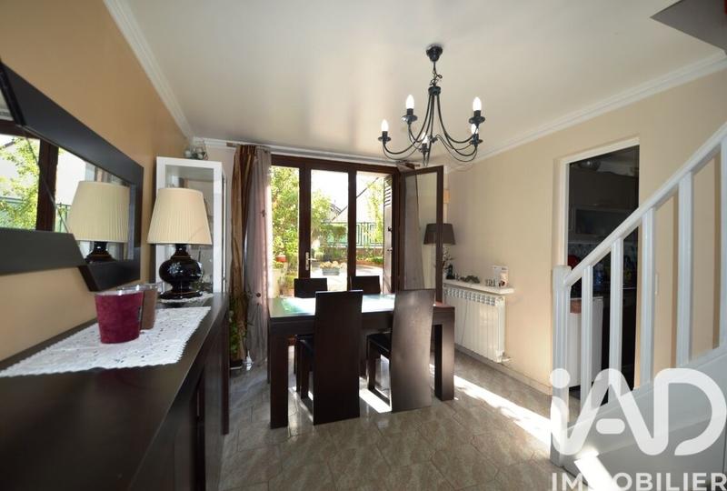 Maison - 117 m² - 6 pièces