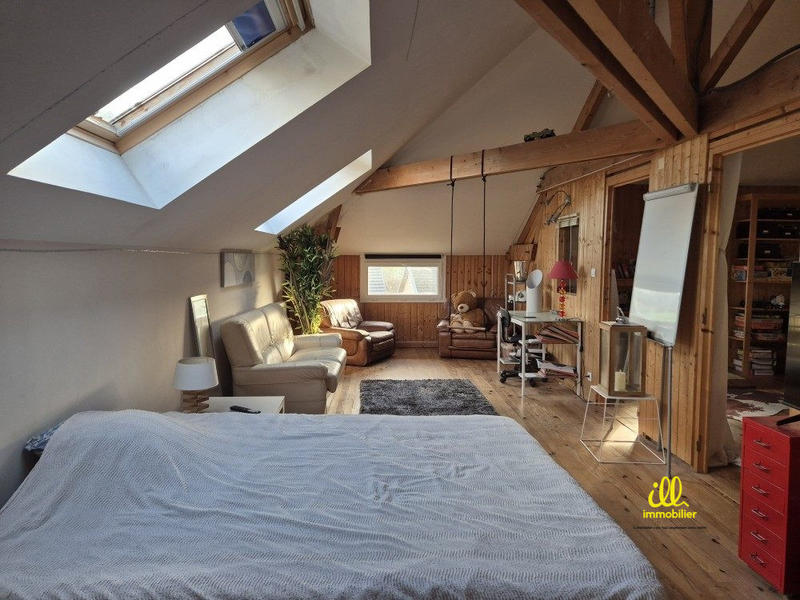 Maison - 172 m² - 6 pièces