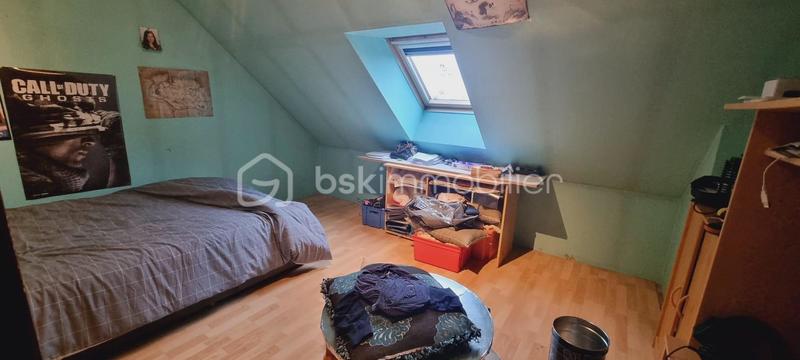 Maison traditionnelle - 137 m² - 5 pièces