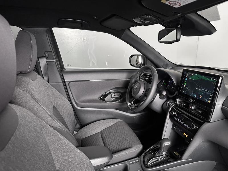 Toyota Yaris Cross Design -17% Neuve en Stock Hybrid 130 Carplay Sieges Chauff Camera Regul Acc 2wd