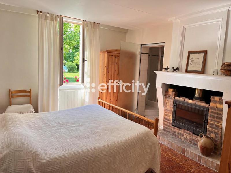 Demeure - 420 m² - 6 pièces