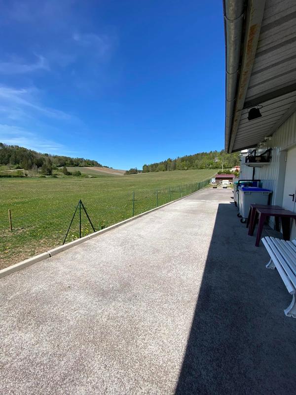 Fonds de commerce - 243 m²