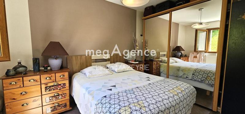 Appartement - 94 m² - 5 pièces