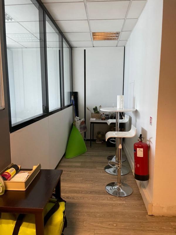 Local d'activités - 19 m²