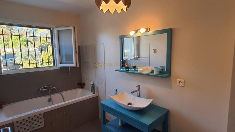 Villa - 160 m² - 7 pièces