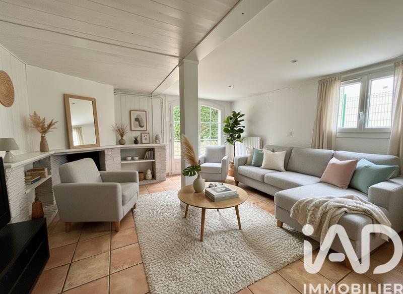 Maison - 111 m² - 5 pièces