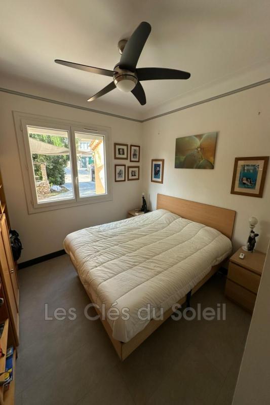 Villa - 180 m² - 9 pièces