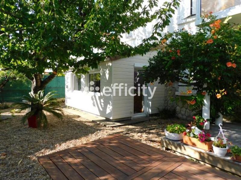 Maison - 137 m² - 6 pièces