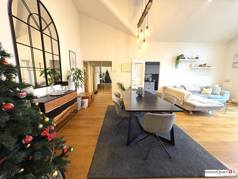 Appartement - 92 m² - 3 pièces