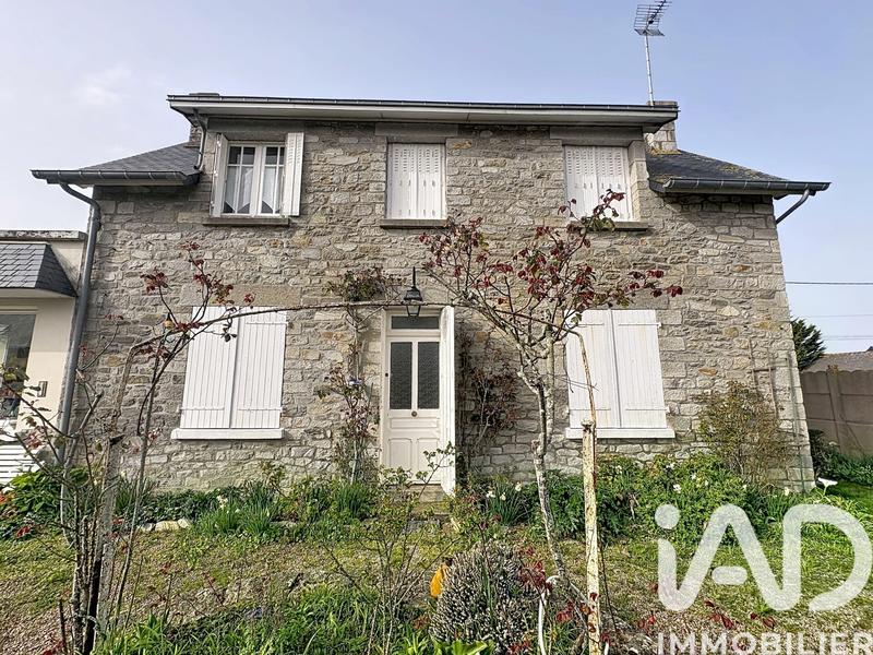 Maison - 160 m² - 8 pièces