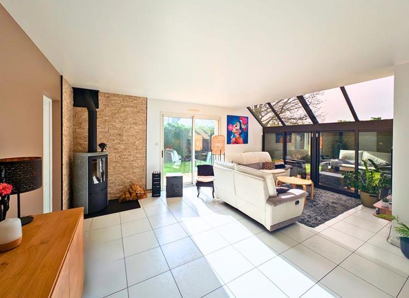 Maison - 160 m² - 8 pièces