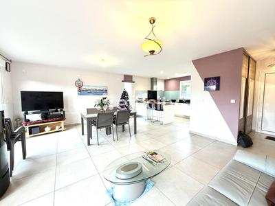 Maison - 127 m² - 4 pièces