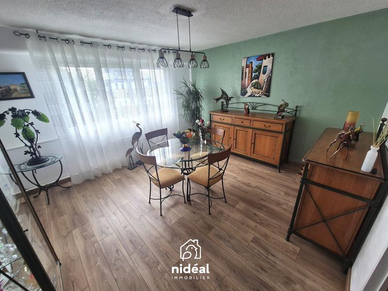 Appartement - 81 m² - 4 pièces