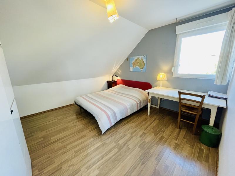 Maison - 189 m² - 8 pièces