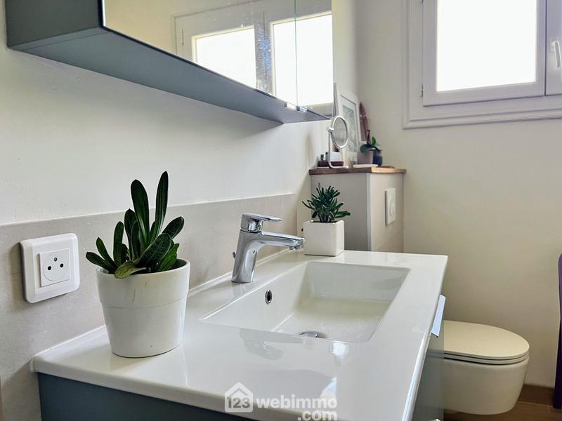 Maison - 152 m² - 6 pièces