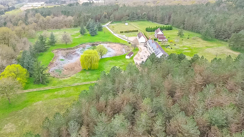 Longère - 372 m² - 17 pièces