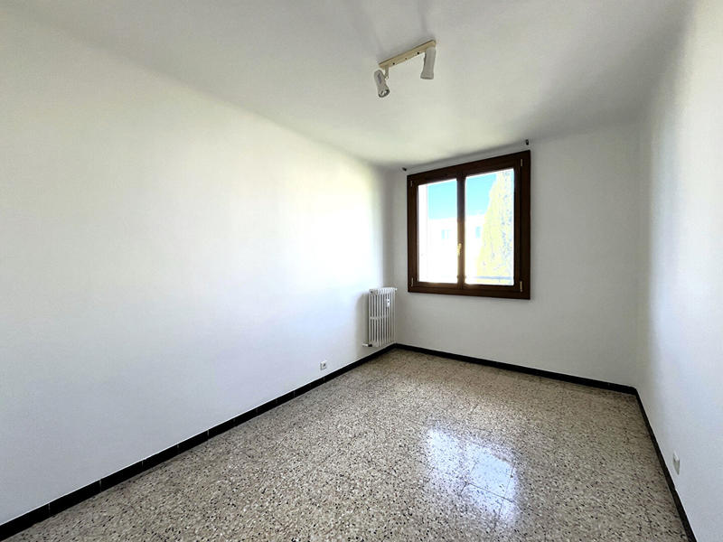 Appartement - 93 m² - 4 pièces