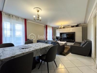 Maison - 109 m² - 6 pièces