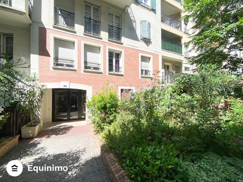 Appartement - 90 m² - 4 pièces