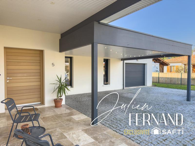 Maison - 148 m² - 6 pièces