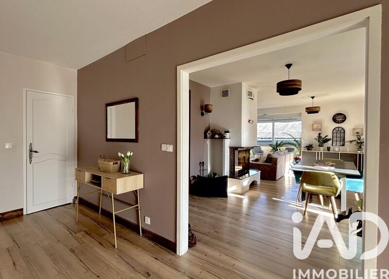 Maison - 180 m² - 7 pièces