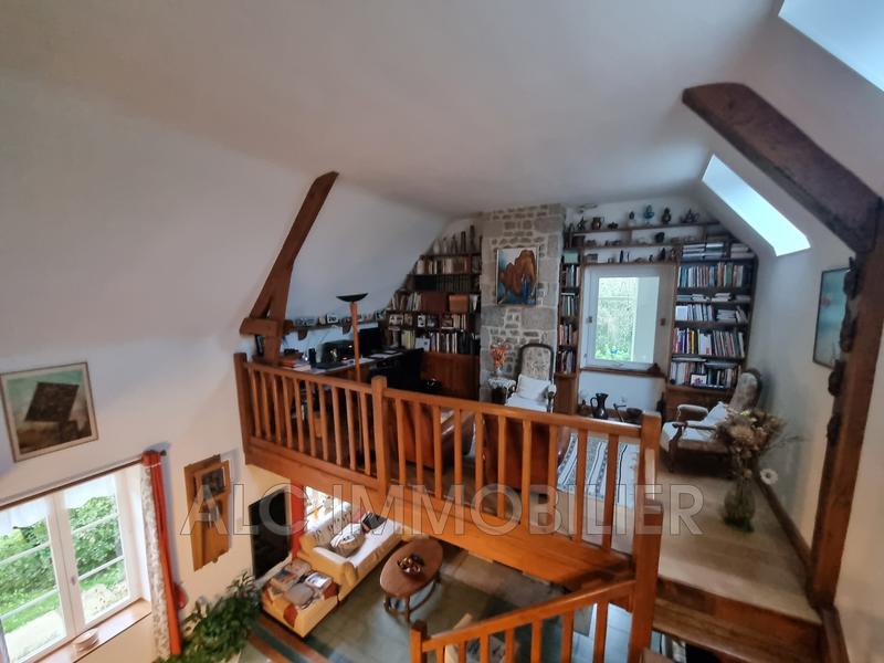 Propriété - 194 m² - 8 pièces