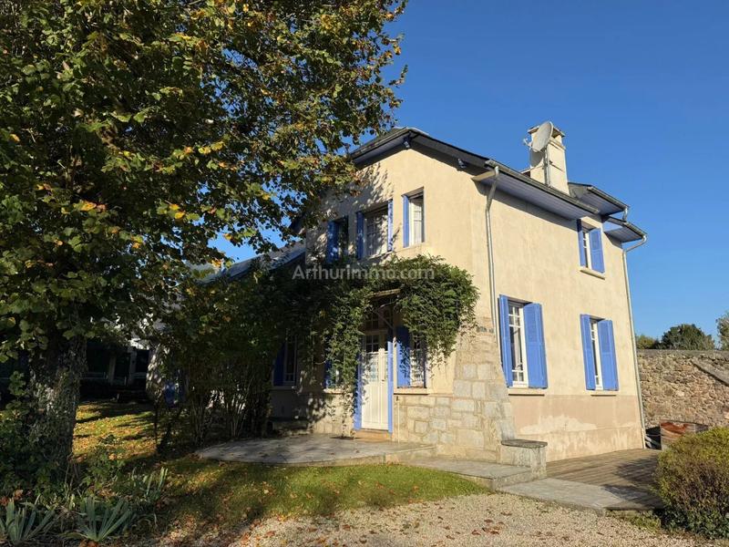 Maison - 147 m² - 6 pièces