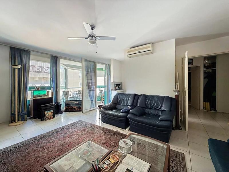 Appartement - 70 m² - 3 pièces